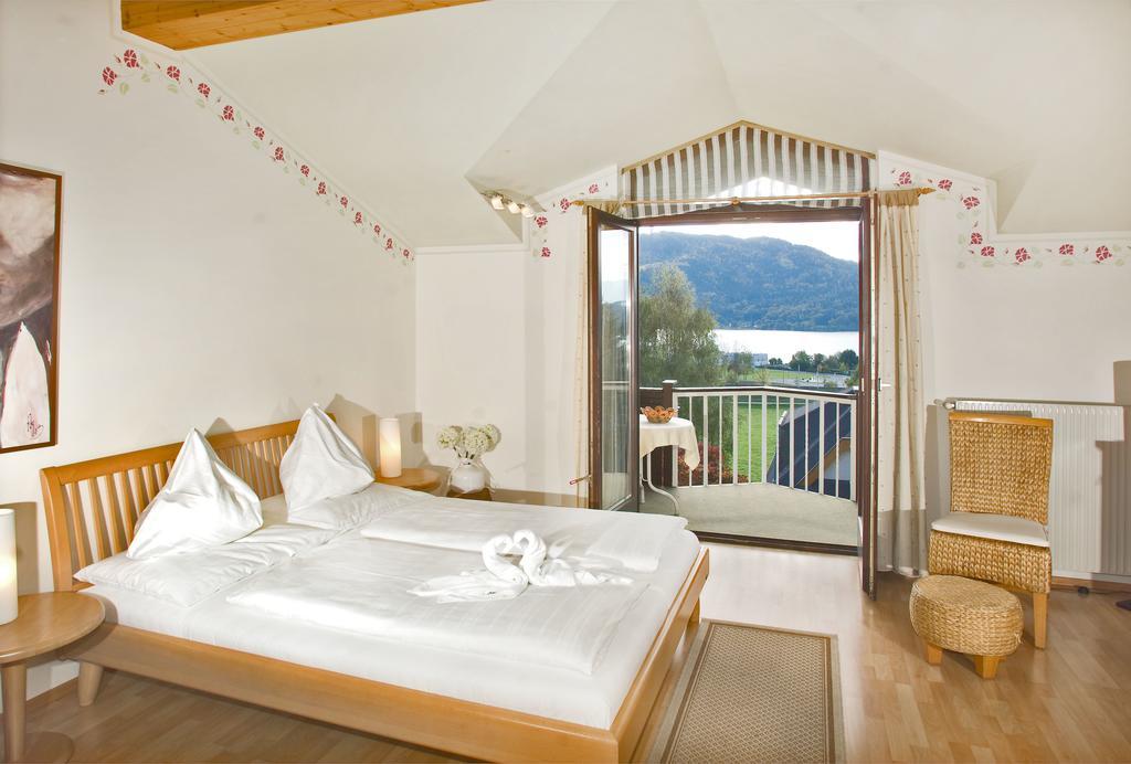 Hotel Garni Elisabeth เพิร์ทชาค อัม เวิร์ทเทอร์ซี ภายนอก รูปภาพ